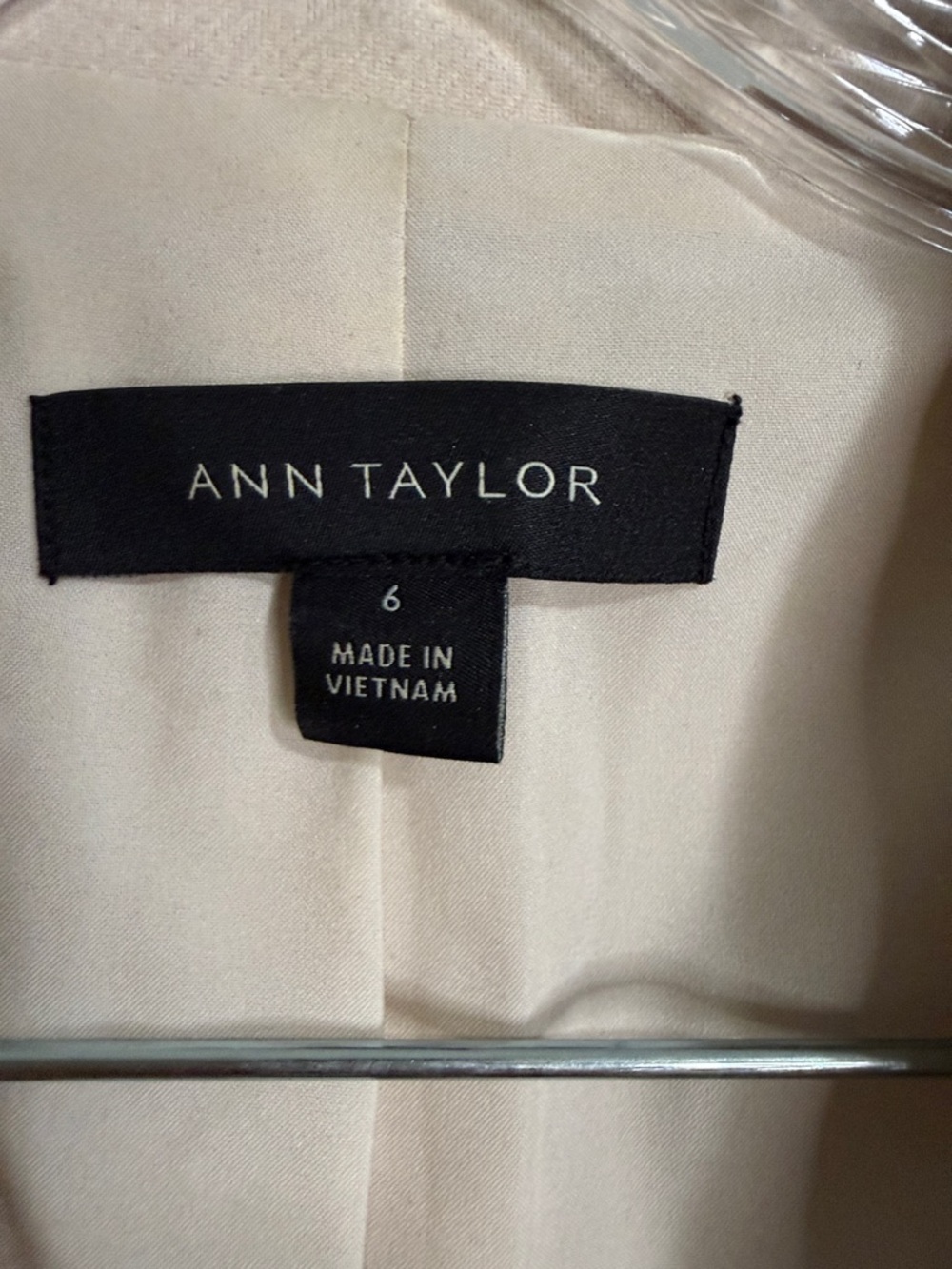 Ann Taylor Blush Sand Single-Button Blazer - Picture 5 of 9